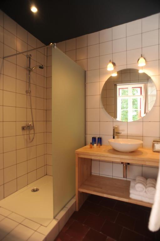 Les Chambres D'Andrea Marseillan  Habitación foto