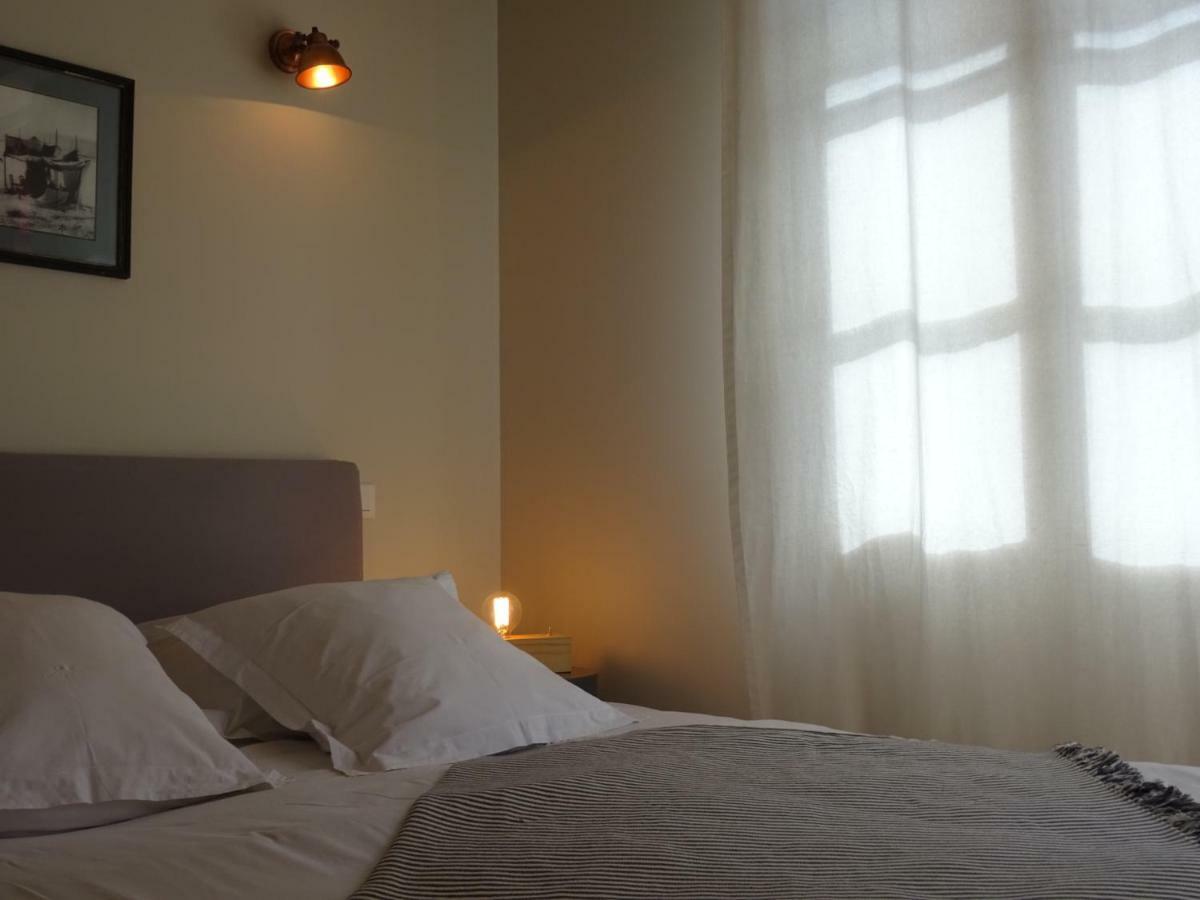 Les Chambres D'Andrea Marseillan  Exterior foto